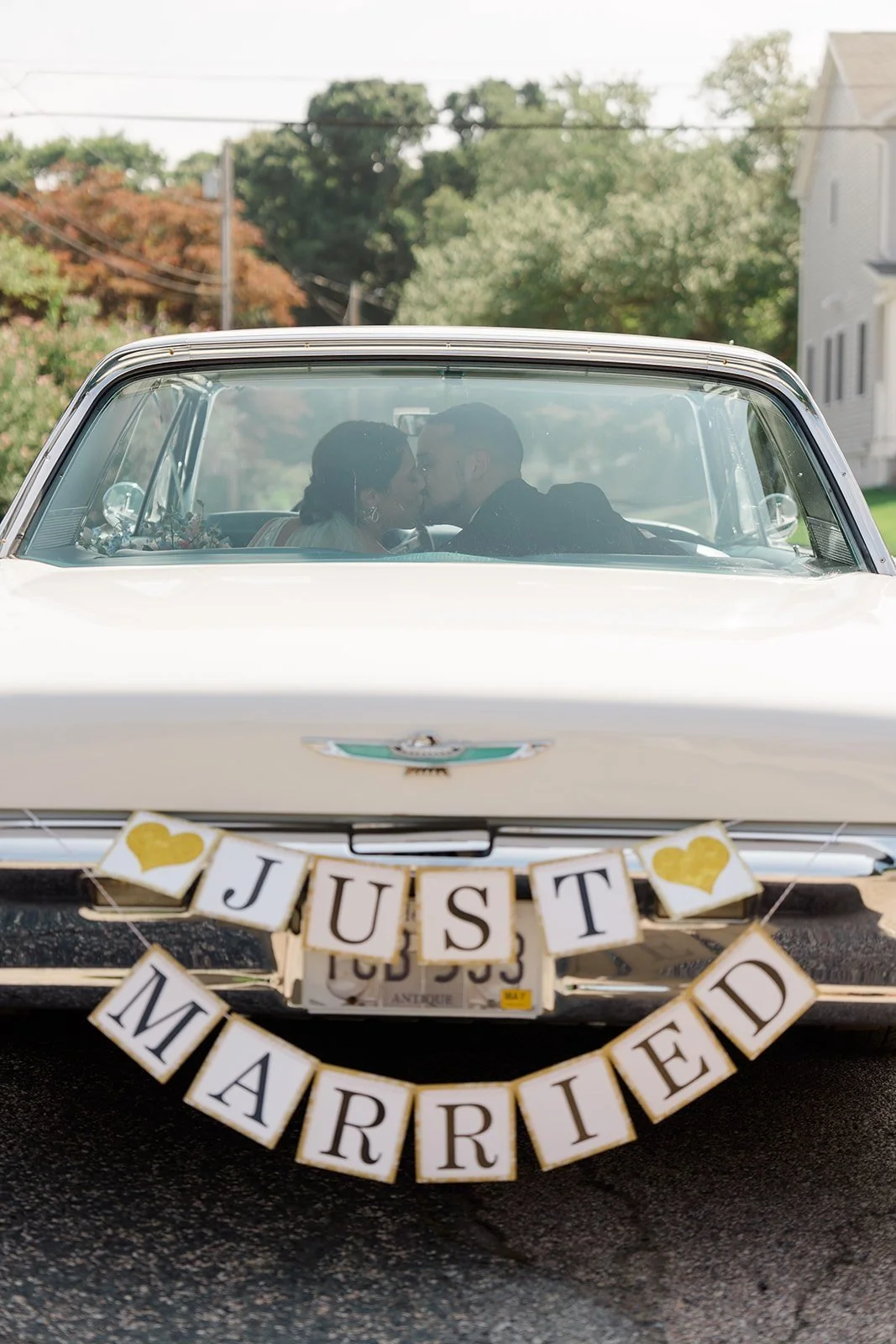 10 Essential Tips for Perfect Wedding Photos From Your Photographer