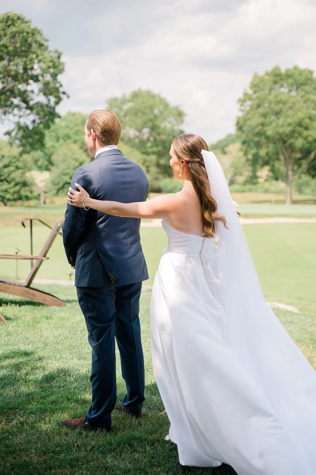 7 Reasons to Include a First Look in Your Wedding Timeline