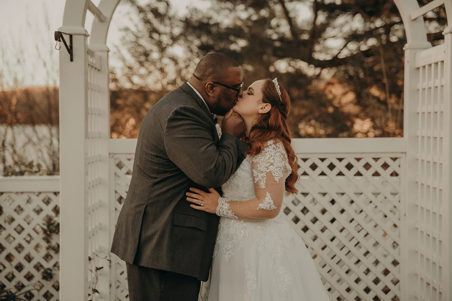 A Dreamy Autumn Wedding at Lake Pearl