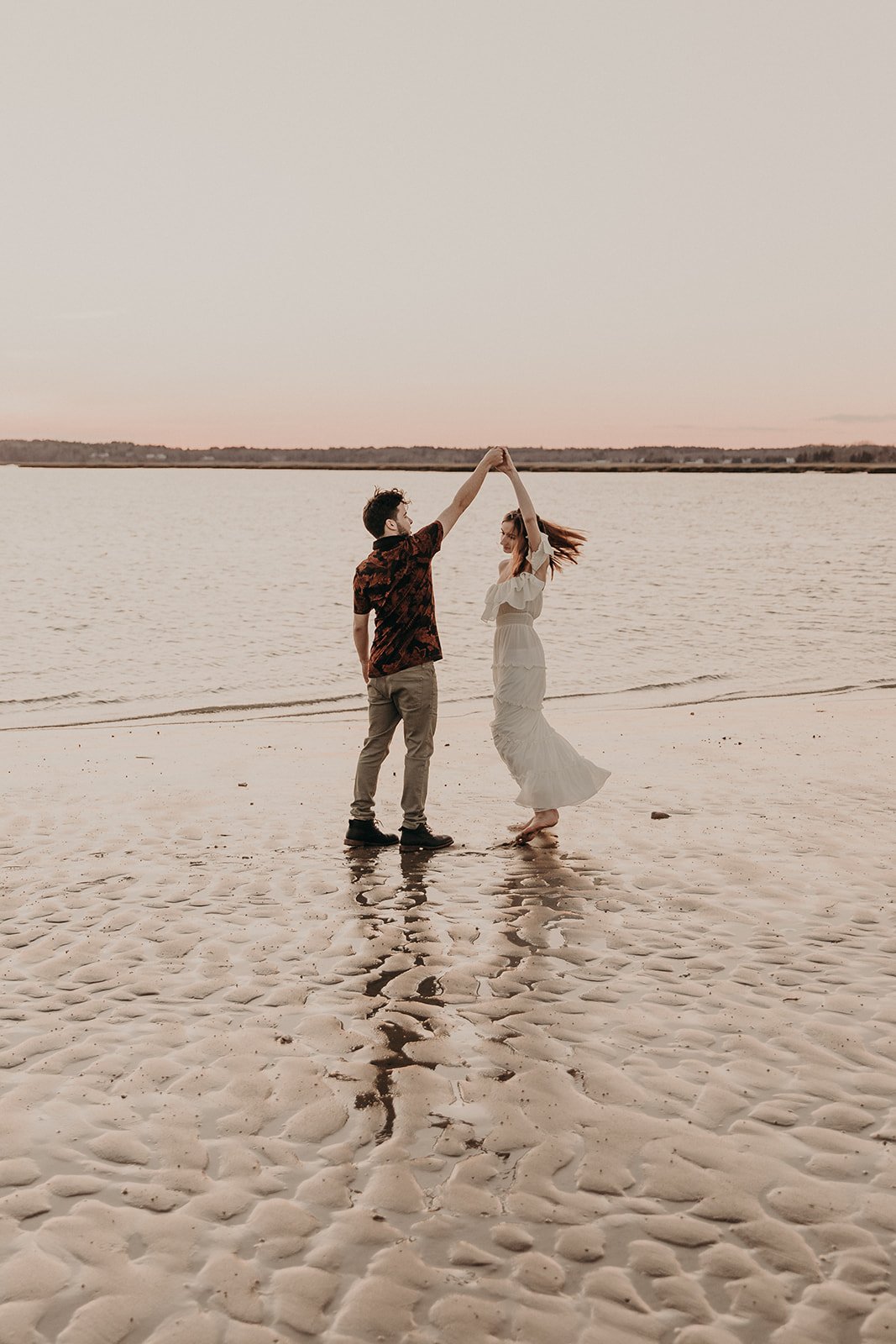 brady-jamie-engagement session-duxbury beach-ct-125_websize