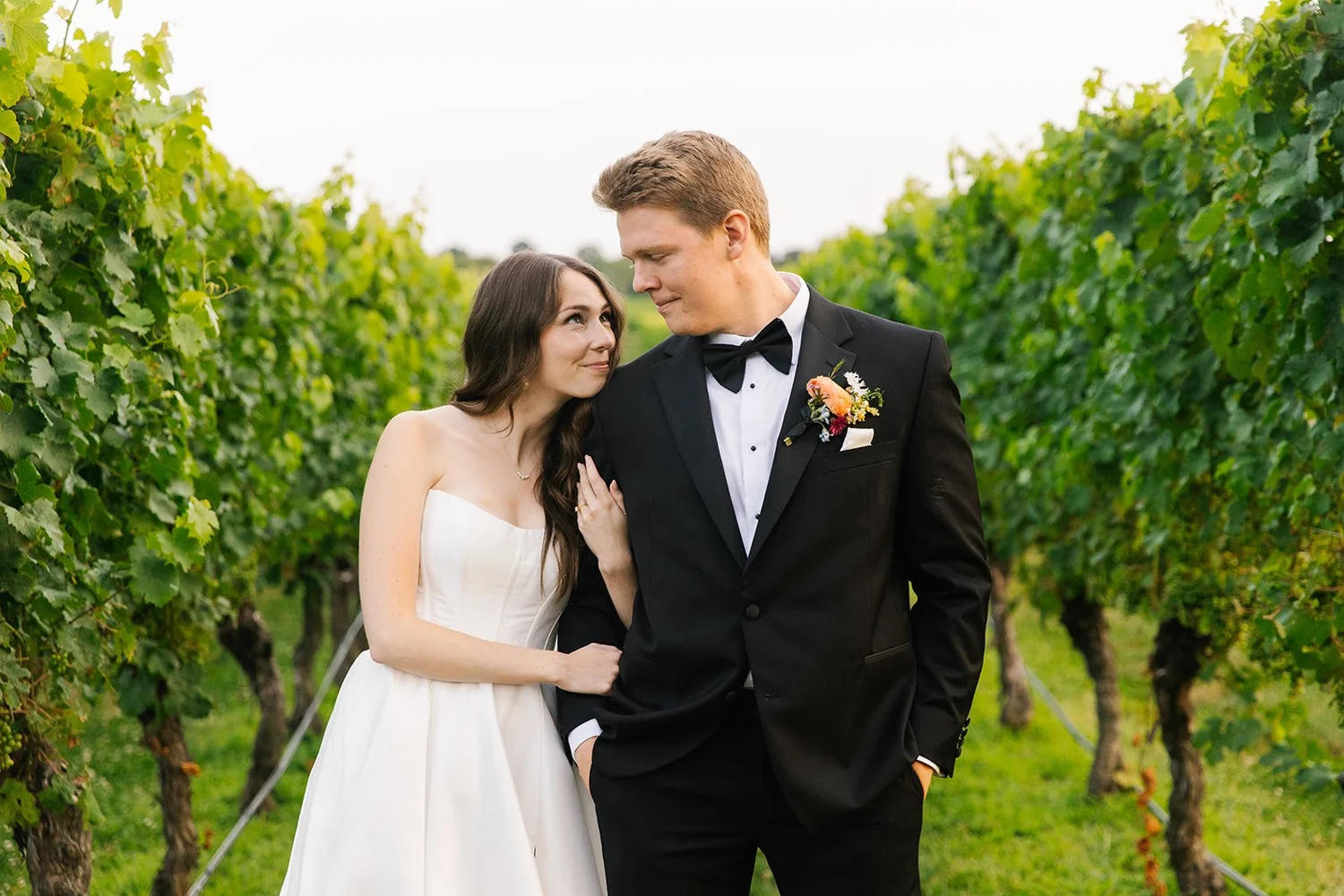 How to Build a Wedding Timeline That Doesn’t Feel Rushed