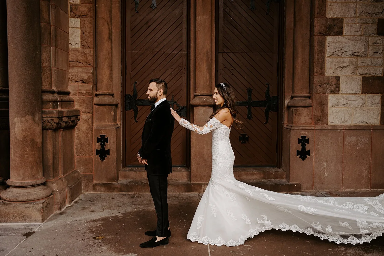 How to Plan Your Wedding Day Timeline for Perfect Photos & Video