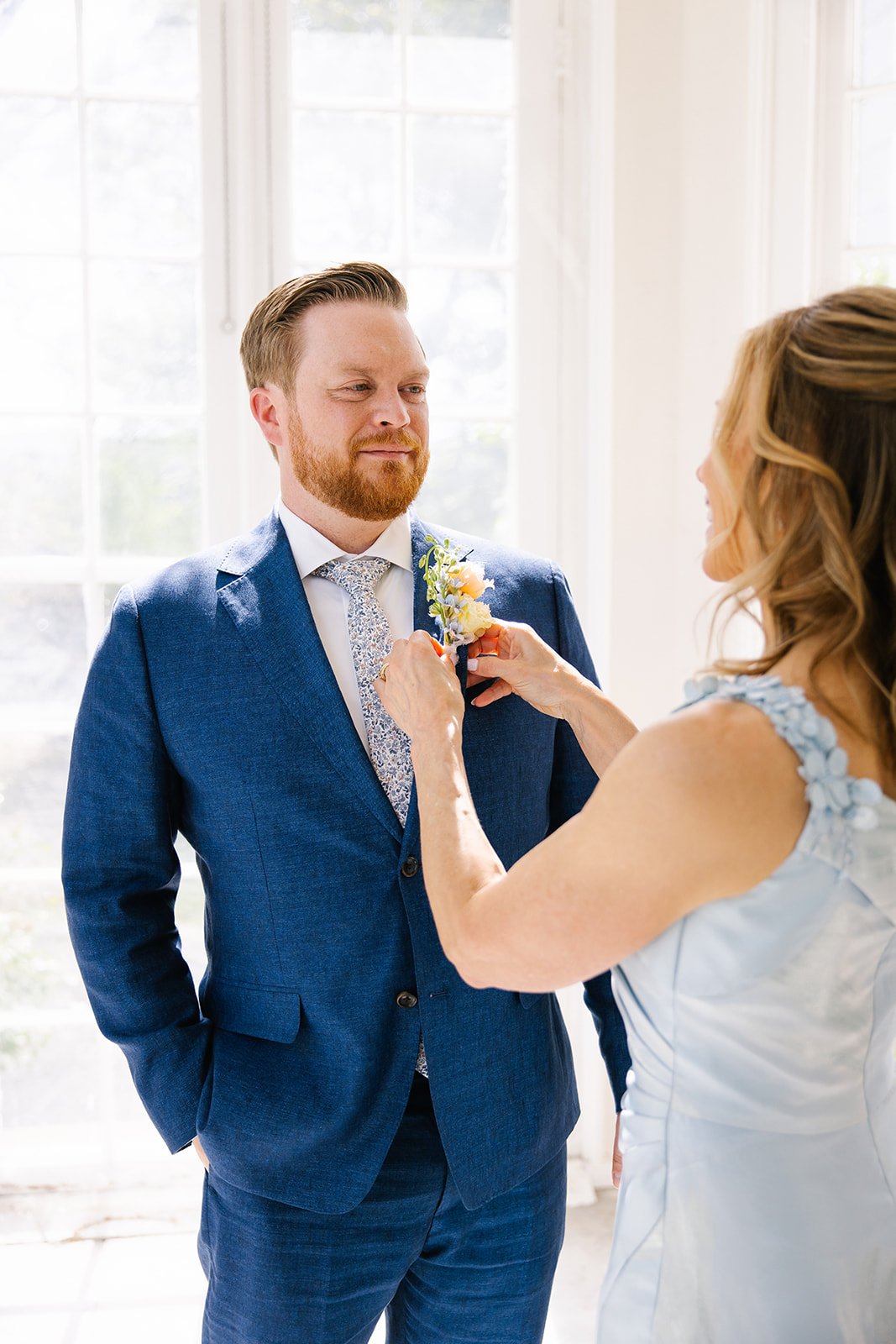 How We Photograph Your Wedding Story