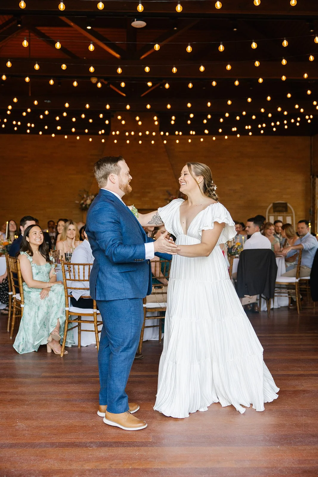 How We Photograph Your Wedding Story