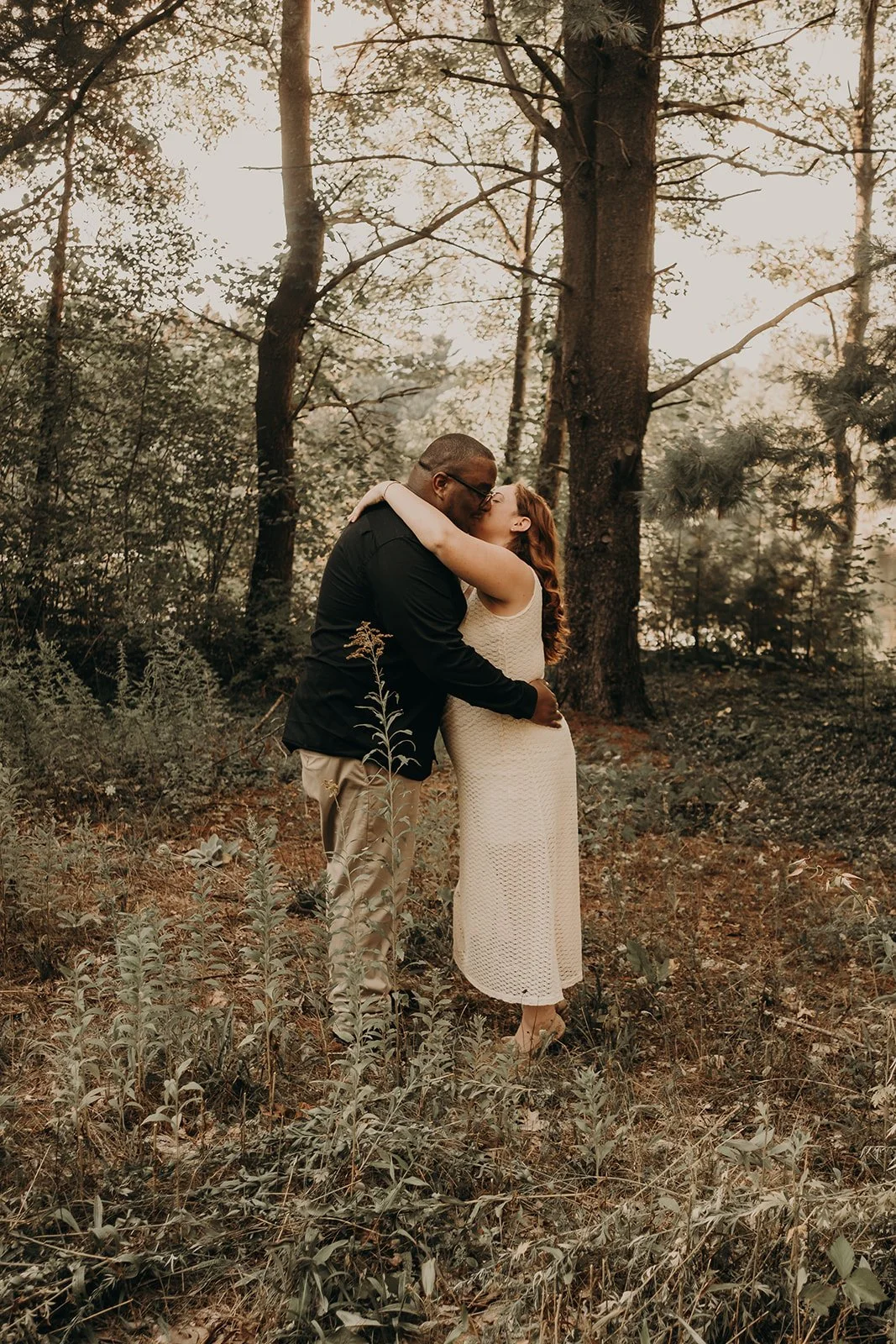 Engagement Photo Style 101: Tips for Both Partners